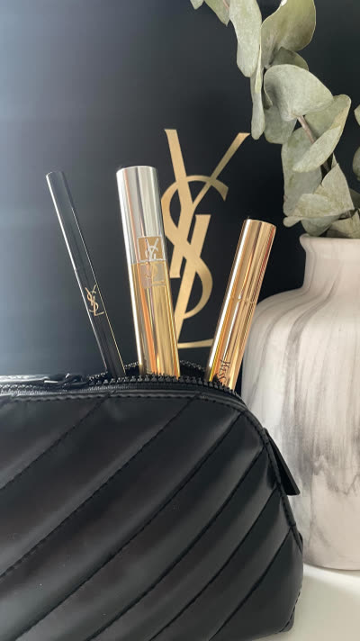 Maquillage YSL Beauty photographié par une ambassadrice